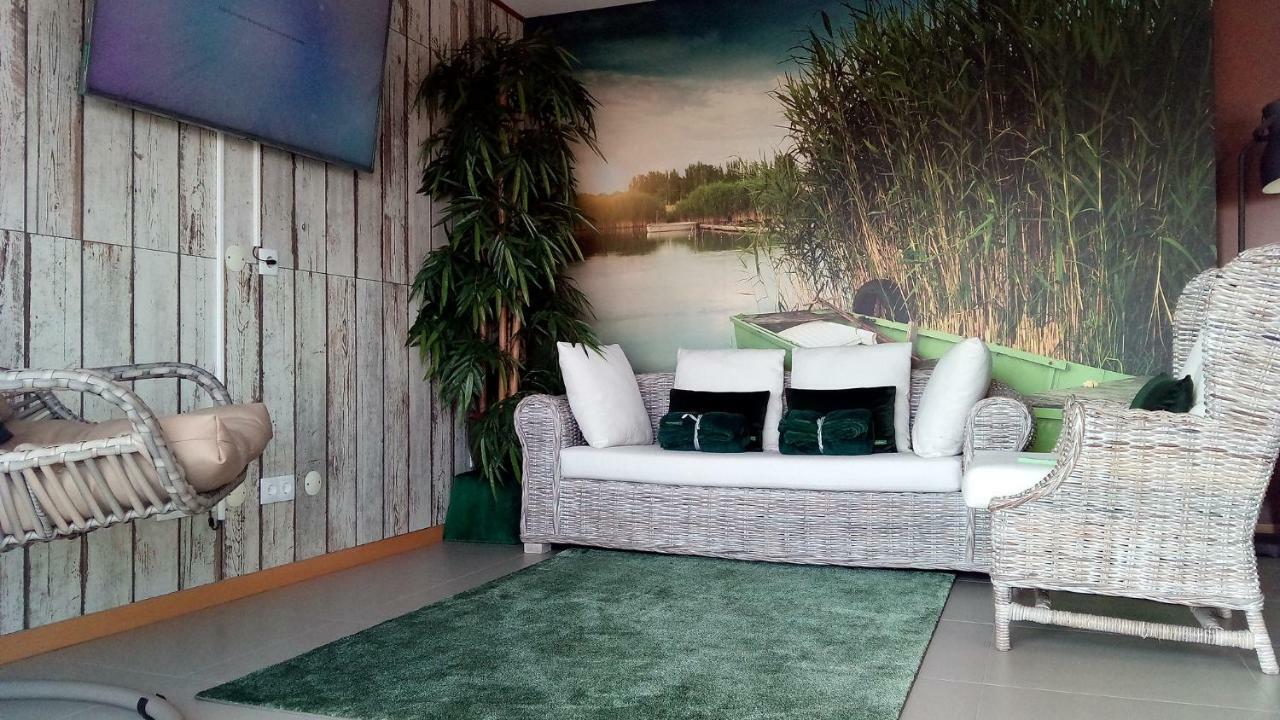 Wherry Green Guest House Barra 外观 照片